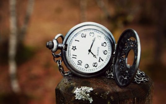 164157378-clock-wallpapers